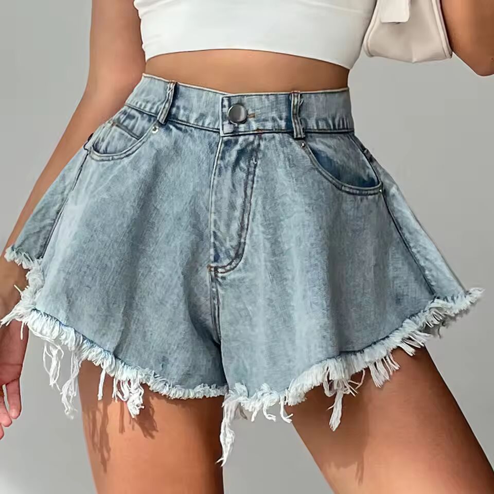 2025 Spring/Summer New Collection of European and American Denim Shorts for Women, Piercing, High Waist, Loose Tassel Jeans